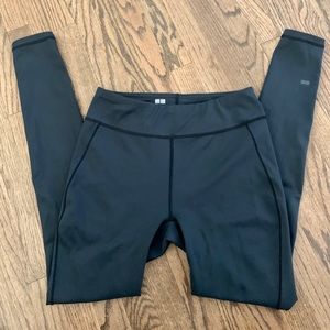 UniQlo Black Athletic Leggings